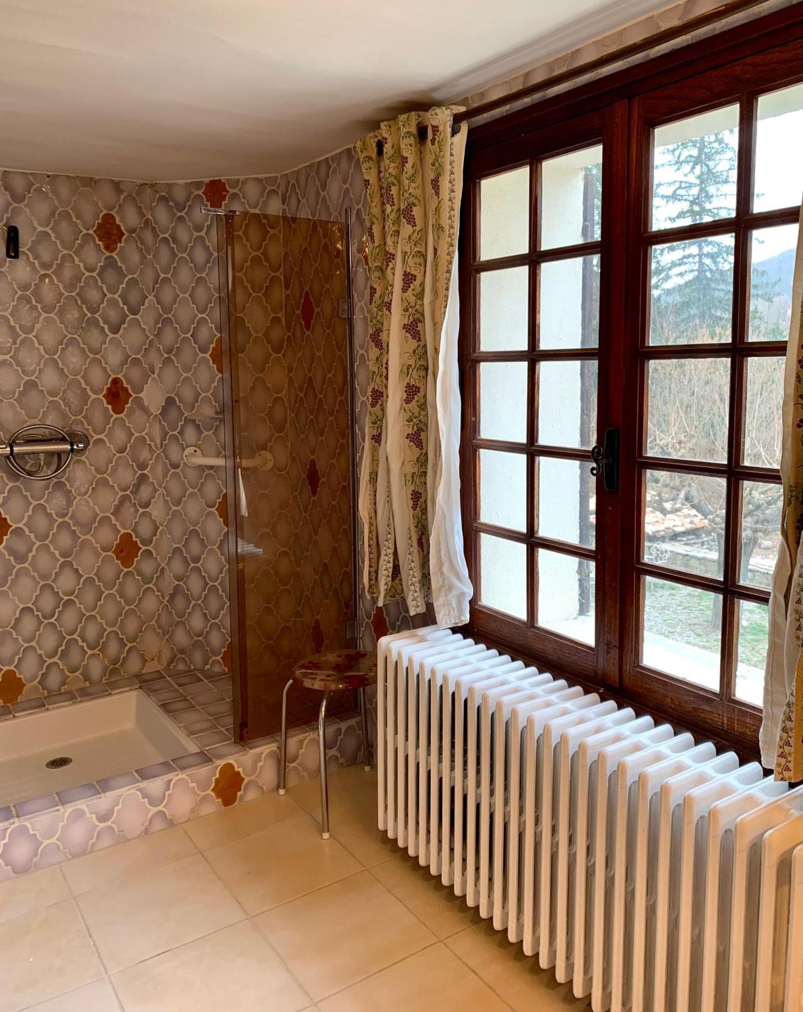 Les Favouilles - Gite & Chambres D Hotes Dauphin 外观 照片
